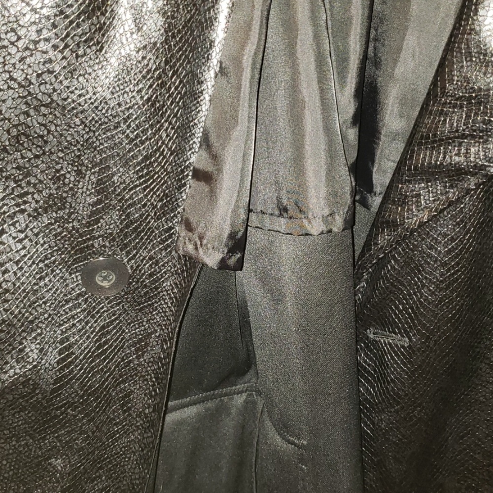 Jacket - Picture 2 of 3